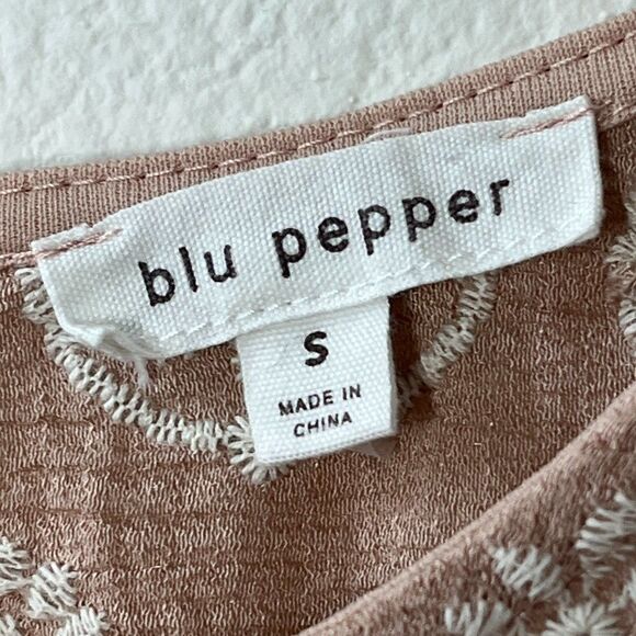 BLUE PEPPER Embroidered Boho Dress Balloon Sleeve Small - Picture 7 of 7